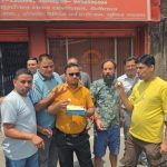 बागेश्वर: प्रेमा रावत के राष्ट्रीय महिला क्रिकेट टीम में चयनित होने पर मिष्ठान वितरण
